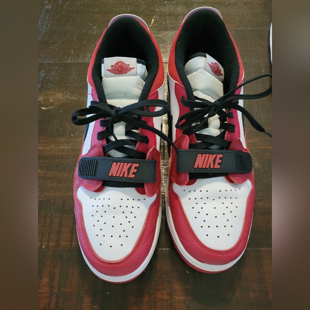 Mens shoes size 13